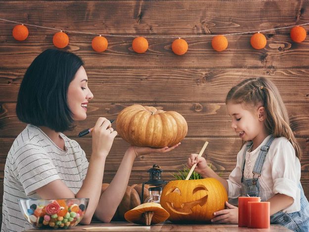 HThe Great Windsor Essex Pumpkin Experience The Great Windsor Essex Pumpkin Experience