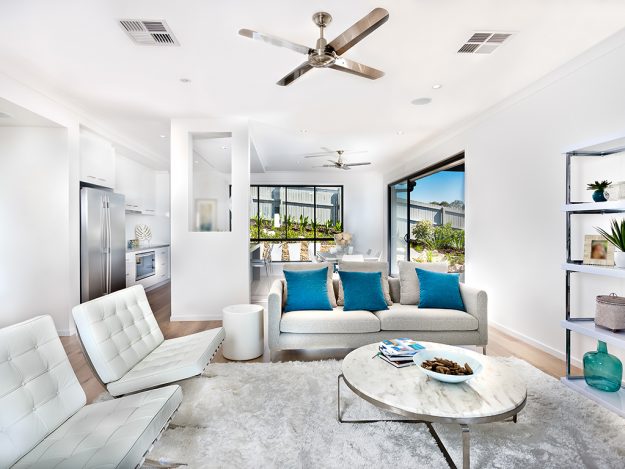 Home Selling Tips – De-cluttering Steps You Must Not Skip! Home Selling Tips - De-cluttering Steps You Must Not Skip!