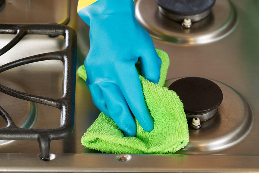 Easy Steps to Keep Your Stove Top Looking New
